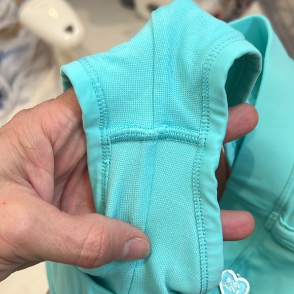 Body Glove Turquoise board swimming shorts size XS. In perfect condition! - Picture 6 of 10